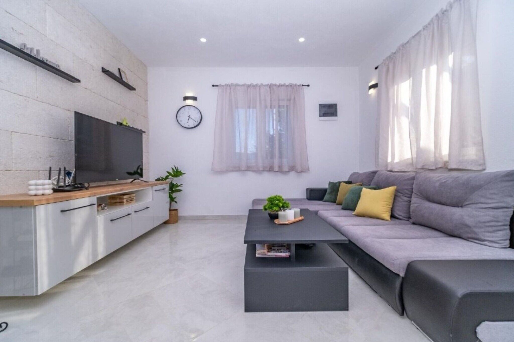 Smart TV, caminetto