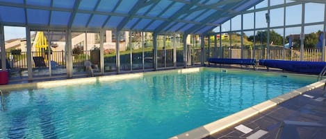 Apartment | Pool | Indoor pool, outdoor pool