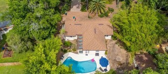 Sherylee's Poolside Retreat | Team Joseph Ellen