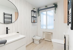 Een douche, een haardroger