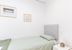 1 bedroom, iron/ironing board, free WiFi