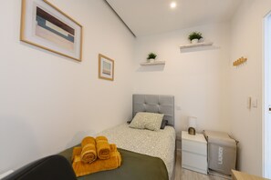 1 bedroom, in-room safe, iron/ironing board, free WiFi