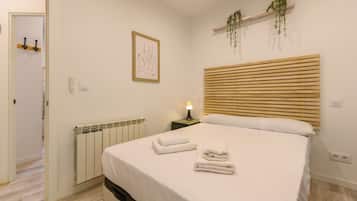 1 dormitorio, caja fuerte, tabla de planchar con plancha y wifi gratis