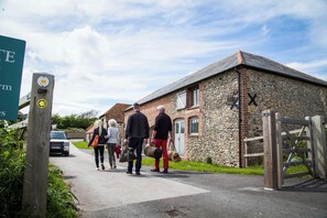 Exterior - The Granary, cosy cottage stay near Durdle Door (Wareham)