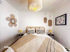 4 Schlafzimmer, Bügeleisen/Bügelbrett, kostenloses WLAN, Bettwäsche