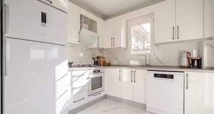 4-bedroom villa in peaceful Köyceğiz with AC