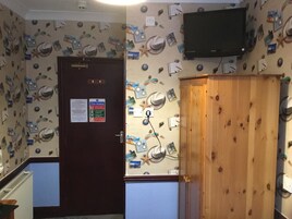 Family Quadruple Room | Iron/ironing board