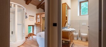 Vacation Home i Piasco med 2 soverom som kan romme 5