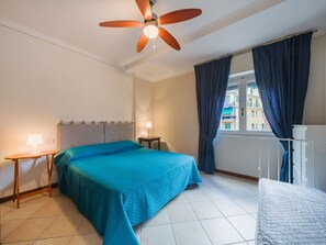 2 habitaciones, cuna de viaje y wifi gratis 