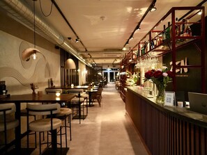 Bar (en la propiedad)