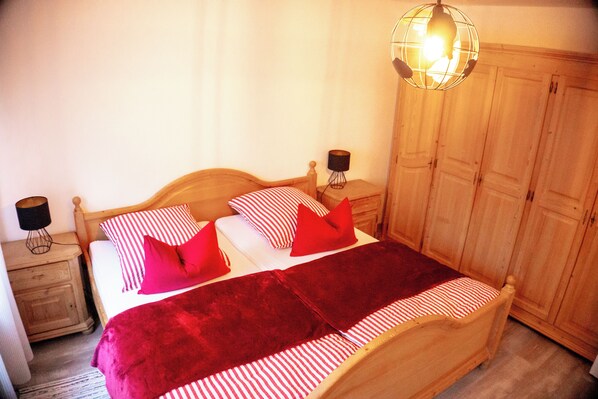 1 camera, Wi-Fi, lenzuola