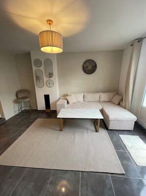 Living area - Tarascon center apartment (Tarascon)