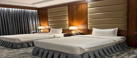 9 bedrooms, iron/ironing board, WiFi, bed sheets