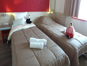 3 bedrooms, individually furnished