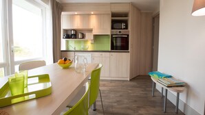 Unclassified image, 5 of 30, button - Bayside Apartment in Bleriot-plage (Frethun)