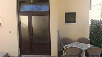 Standard Apartment, 2 Bedrooms | Terrace/patio