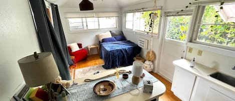 Desk, iron/ironing board, free WiFi, bed sheets