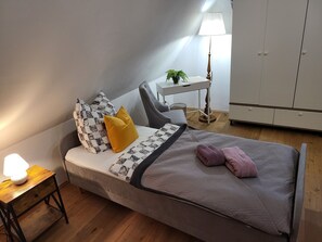 1 bedroom, iron/ironing board, WiFi, bed sheets