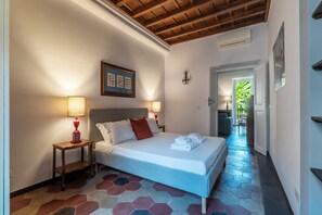 3 dormitorios, tabla de planchar con plancha, wifi y ropa de cama