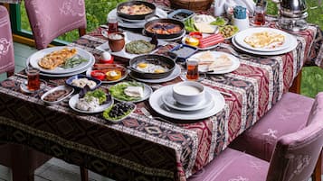 Desayuno continental incluido todos los días