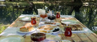 Chukhur Gabala Museum Hotel