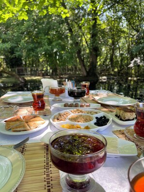 Restaurant - Chukhur Gabala Museum Hotel (Gabala)