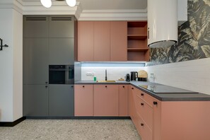 Apartment, Balcony | Private kitchen - Żurawie IKONY 1 by Grand Apartments (Gdansk)