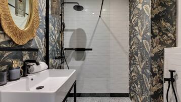 Leilighet, balkong | Bad