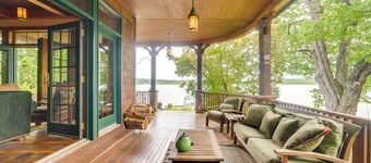 Luxe Family Home on Orange Lake w/ Private Dock!