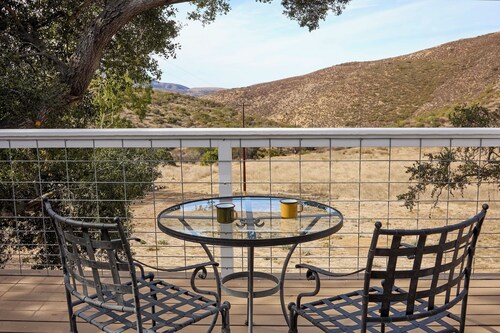 320 Acres: Farmhouse in East County San Diego