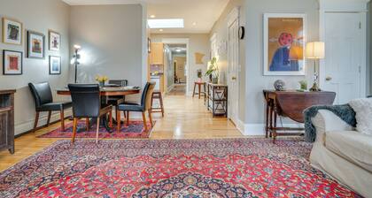 < 1 Mi to Xcel Energy Center: Walkable Hideaway!