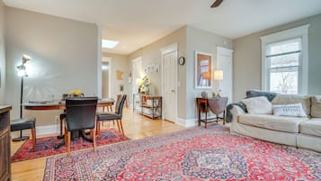 House (2 Bedrooms) | Front of property