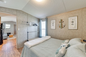 House (1 Bedroom) | Interior