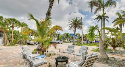 Steps to Shore: Cozy Condo in Fort Myers Beach!