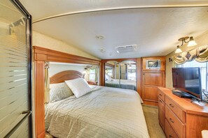 Interior - Family Fun on Ruby Creek: Cusick Hideaway w/ Dock (Cusick)