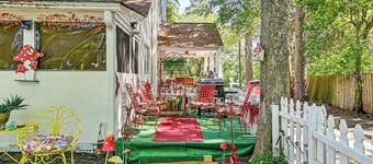 1 Mi to Dtwn: Fayetteville Studio w/ Patio