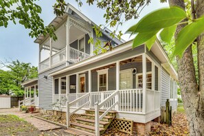 House (4 Bedrooms) | Interior - Walk to Waterfront: Downtown Elizabeth City Home! (Elizabeth City)