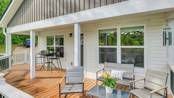 Casa (2 Bedrooms) | Interior