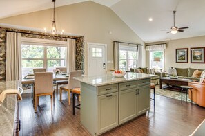 Casa (2 Bedrooms) | Interior