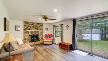 House (1 Bedroom) | Interior