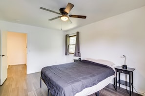 House (1 Bedroom) | Interior