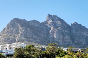 Apartment | 3 bedrooms, Internet - Secure Supreme Artistic Sea View 3bed Sunset Loft (Cape Town)