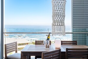 Apartment | 3 bedrooms, Internet - Secure Supreme Artistic Sea View 3bed Sunset Loft (Cape Town)