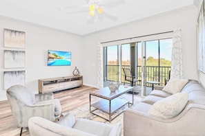 Apartment | 3 bedrooms - Modern 2BR Condo w Private Patio7 min to Disney (Winter Garden)