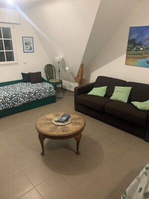 Living area - Studio in House in Saint Cado (Belz)