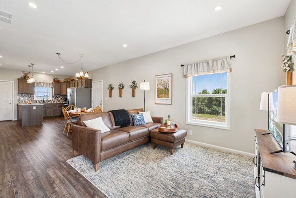 House, Multiple Beds, Patio, Garden View (8466 Golden Fields) | Living area | 42-inch flat-screen TV with digital channels