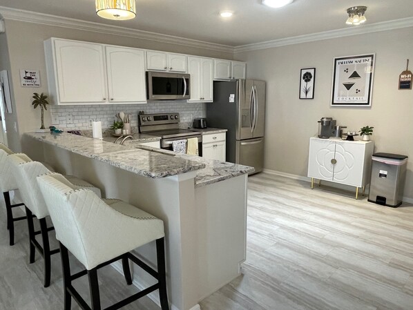 Fridge, microwave, oven, stovetop - Modern comfort meets effortless style in this inviting Florida retreat! (The Villages)