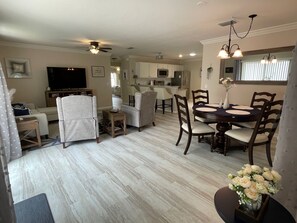 Smart TV - Modern comfort meets effortless style in this inviting Florida retreat! (The Villages)