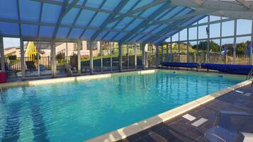 Apartment | Pool | Indoor pool, outdoor pool