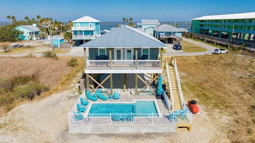 Bay Dreams – Water Views | Private Pool | Pet Friendly